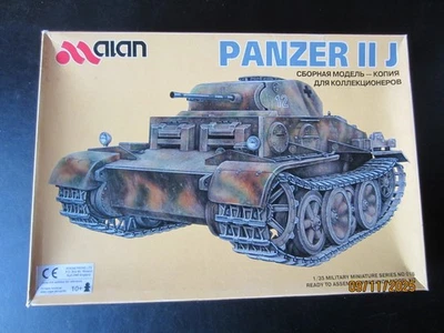 1/35 Alan Panzer II ausf J - Immagine 1 di 2