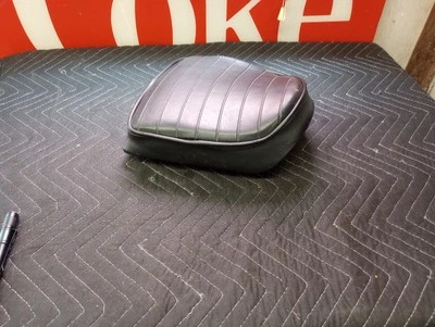 Asiento Buddy Yamaha Dt 250. Asiento de pasajero Yamaha Rt1 Rt2 Dt400  Foto 1 de 4