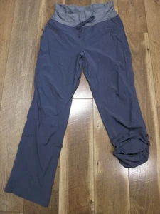 Duluth Trading Co 16761 Women's Gray Elastic Waist Convertible Hiking Pants Sz 8 - Picture 1 of 15
