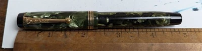 Parker Junior Deluxe vintage fountain pen green 14k gold nib canada (t) - Image 1 of 4
