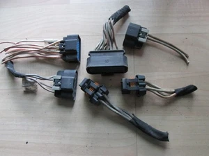 2016 Mack Electric Connector Set (6) for Lower Fuse & Relay Box Panel #M265HW - Picture 1 of 18