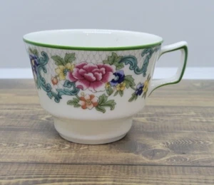 Taza de desayuno Royal Doulton Floradora verde porcelana fina mango en punta TC 1127 - Imagen 1 de 8