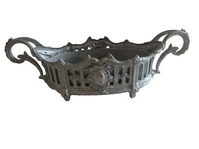 ANCIENNE JARDINIERE CENTRE DE TABLE EN REGULE ARGENTE + BAC AMOVIBLE - Photo 1/2