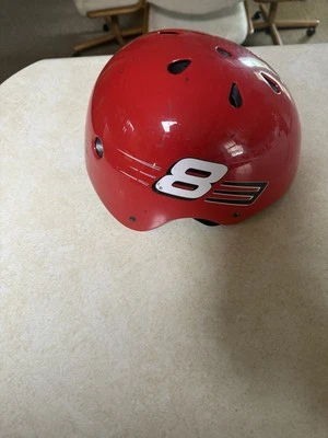 Casco deportivo Dale Earnhardt Jr  Foto 1 de 4