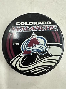 COLORADO AVALANCHE Official NHL HOCKEY Souvenir Game Puck MacKinnon Makar - Picture 1 of 5