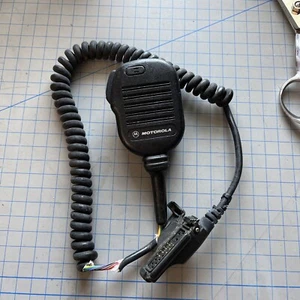 Motorola NMN6193B Shoulder Mic. Used Surplus - Picture 1 of 5