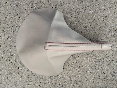 AUSTIN-MORRIS-ROVER MINI CLÁSICO. MANGO DE FRENO DE EMERGENCIA CUERO CREMA CUBIERTA Foto 1 de 4