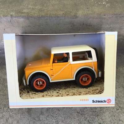 Nuevo en caja Schleich 42025 Coche SUV 4x4 Vehículo Amarillo Driver Ruedas Alemania Foto 1 de 4