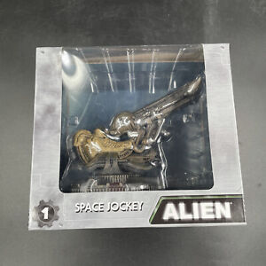 Alien Cinemachines Series 1 Space Jockey 5-Inch Die-Cast Vehicle [Fossilized]