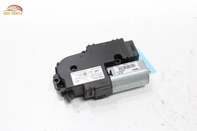 2017 - 2020 JAGUAR XE SUNROOF SUN ROOF RIGHT SIDE POWER WINDOW GLASS MOTOR OEM - Image 1 of 4