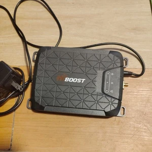 HiBOOST Model No F12G-3S-BTW, Only Device No Cables, In Working Condition - Photo 1 sur 4