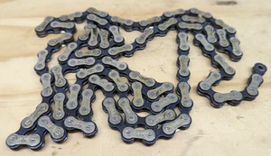 Vintage HKK Z bicycle chain silver/blue - Picture 1 of 6