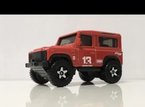 1990-2016 Land Rover Defender 90 Collectible 1/64 Scale Diecast Diorama Model#74 - Picture 1 of 3