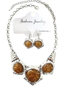 Glittered Brown Fake Amber Statement Casual Everyday Silver Tone Necklace Set - Picture 1 of 3
