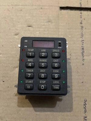 Ordenador de a bordo usado BMW E23 E24 635CSi 735i 745i 1977-1989 OBC 65811368311 Foto 1 de 4