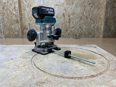 Circle Jig for Makita DRT50 Cordless Plunge Router Fully Adjustable - Image 1 of 4