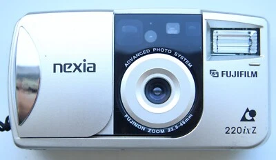 Fujifilm Nexia 220ix Z 35mm Compact Film Camera - Image 1 of 4