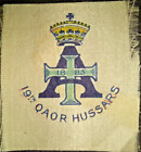 Carte à cigarettes armoiries et insignes régimentaires (soie) R.J.Leas - 19ème hussards