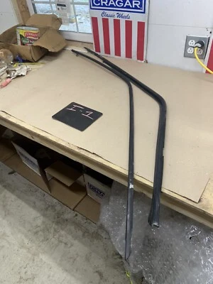 Capri Mustang 1979-1986 hatchback puerta banda meteorológica canal lechada moldura moldura Foto 1 de 4