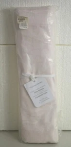 NEW Williams Sonoma Vintage Floral Jacquard TABLE RUNNER PALEST Pink LINEN - Picture 1 of 12