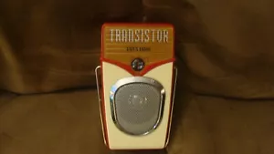 VintageTreasure sound of America Transistor Am/Fm Portable Radio. - Picture 1 of 12