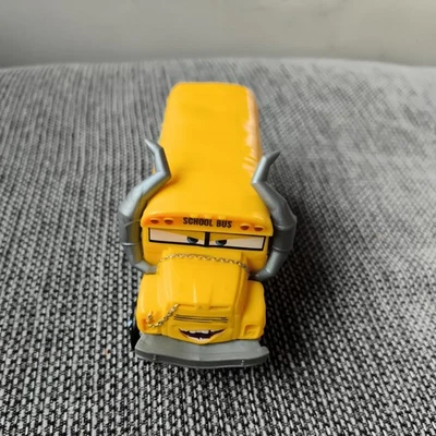 Disney Pixar Cars 3 Miss Fritter plastica  - Immagine 1 di 4