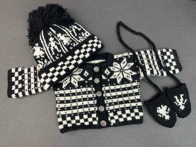 American Girl Kirsten Winter Woolens Set Sweater Pleasant Company 89~Hat Mittens - Image 1 of 4