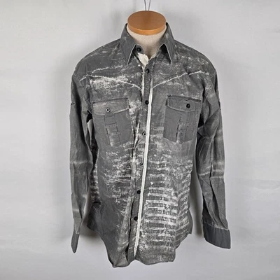 Camisa Roar Para Hombre Pequeña Gris Blanqueado Bordeado Alas Conquistar Y2K Abotonada Foto 1 de 4