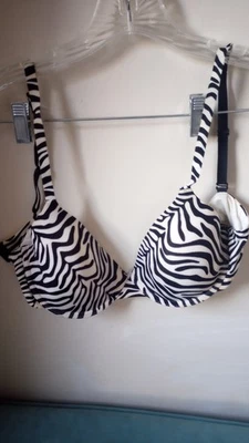 Sutiã GILLIGAN & O'MALLEY preto e branco estampa de zebra tamanho 36C NOVO sem etiquetas - Imagem 1 de 2