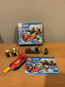 Lego 60106 Town City Fire Starter Set with box and Instructions
