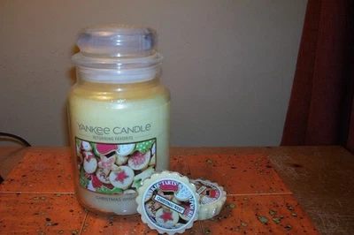 yankee candle 22oz JAR CHRISTMAS WISH + 2 ORIGINAL TARTS - Image 1 of 4