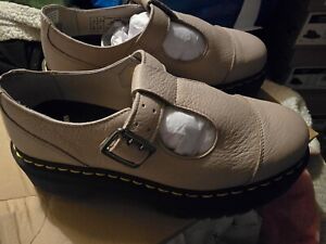 Dr Martens Bethan Uk7 BNIB In Taupe