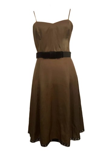 Abito PRADA Nocciola verde metallizzato marrone pizzo orlo camicetta con cintura fiocco velluto 6 42