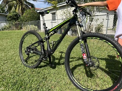 Bicicleta MTB Scott 29 Genius 920�� Foto 1 de 4