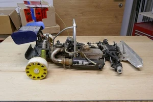 RC 1:8 Vintage Robbe Poker Nitro 4WD Ersatzteilspender - Bild 1 von 8