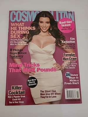 COSMOPOLITAN MAGAZINE KIM KARDASHIAN FRONT COVER November 2009 PB 2099 - Image 1 of 4