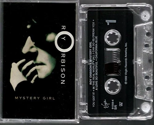 Mystery Girl Foto 1 de 1