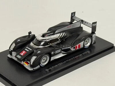 Coche de prueba Le Mans JP63 edición concesionario Audi R18 TDi Sport 2011 Foto 1 de 4