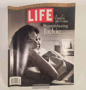 Remembering Jackie 15 Years Later LIFE Magazine Vol 9 No 3 April 24 2009 Kennedy - Picture 1 of 5