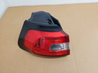 2014-2018 Jeep Cherokee Drivers Tail Light Brake Lamp Left 68102907AF OEM #M922 - Image 1 of 4
