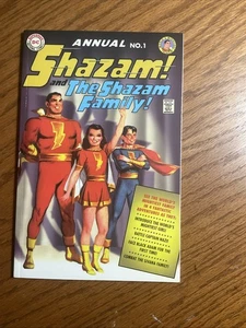 Shazam! and the Shazam Family! Annual#1 - DC Comics 2002 reprint of 1940s comics - Picture 1 of 7