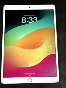 Apple iPad Pro (1st Gen) - 64GB - Rose Gold - LCD Cracked (WiFi) - Picture 1 of 10