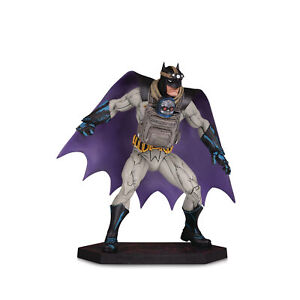 DC Comics Dark Nights: Metal Batman & Darkseid Baby 6 inch Statue
