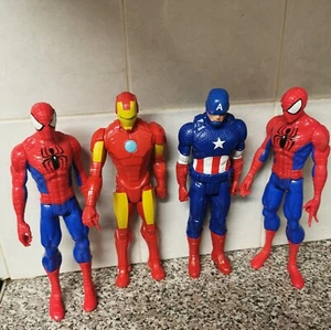 Hasbro 30 cm Marvel Kunststofffiguren x 4  - Bild 1 von 6