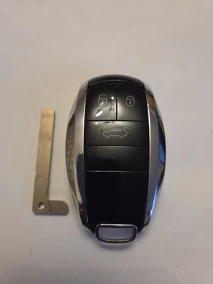 GENUINO BENTLEY ARNAGE CONTINENTAL BENTAYGA ETC 3 BOTONES CONTROL REMOTO SIN CORTAR LLAVERO - Imagen 1 de 4