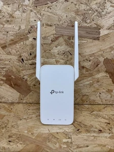 TP-Link RE315 AC1200 Mesh Wi-Fi Range Extender - Photo 1/7