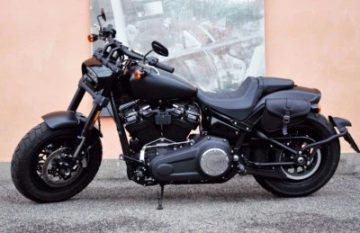 СЕДЕЛЬНАЯ СУМКА ДЛЯ HARLEY DAVIDSON SOFTAIL FAT BOB 2018-2025 STREET BOB, ТОНКАЯ - Изображение 1 из 4