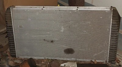 Radiador Chevy Foto 1 de 2