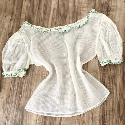 Blusa top blanca con ojales transparentes vintage de los años 30 Foto 1 de 4