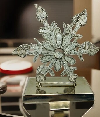 RARO De Colección 3D Anthropologie Hielo Copo de Nieve Medias Juego De 2 Cuentas Vacaciones Foto 1 de 4